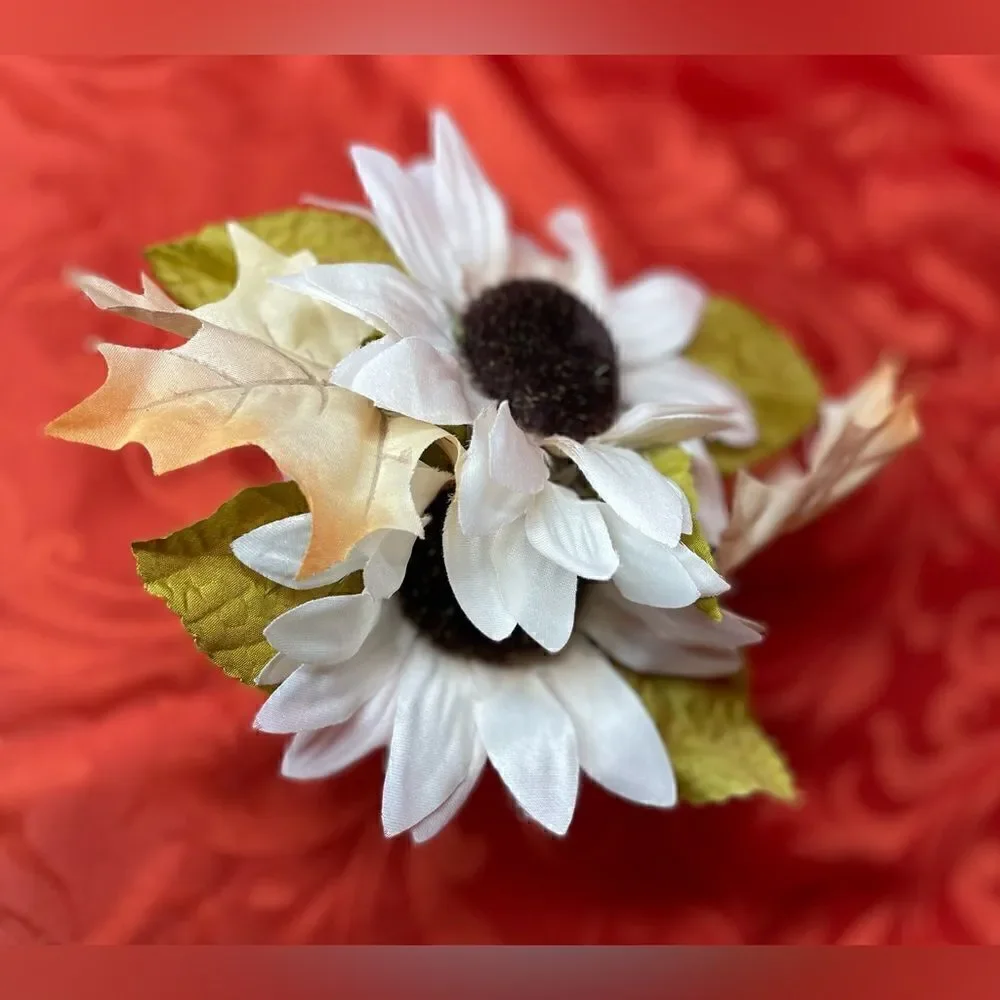 3” NEW! White Sunflower Floral Arrangement Mini White Square Floral Cont…